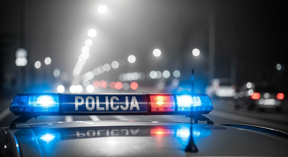Pijany kierowca ciężarówki blokuje AOW: dramatyczny wypadek na trasie do Warszawy!